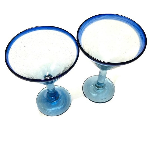 2 Mexican Margarita Glass Hand Blown Cobalt Blue Stemmed 6" Martini Glasses - Picture 4 of 4